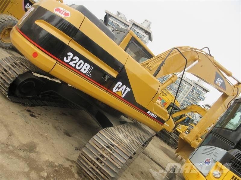 CAT 320 B L Vikšriniai ekskavatoriai
