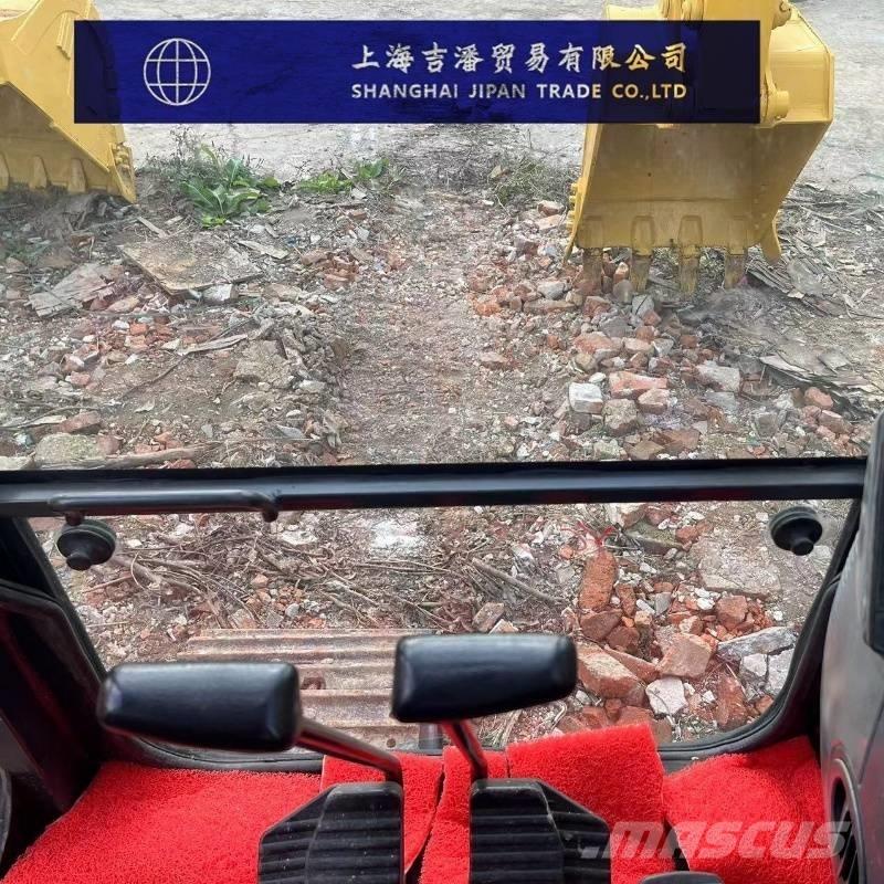 Komatsu PC 138 US Vidutinės galios ekskavatoriai 7-12 t