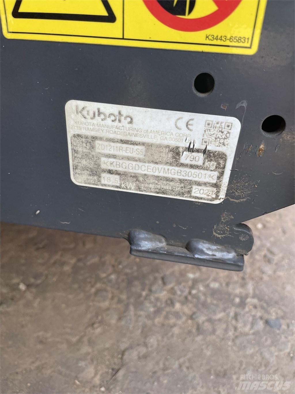 Kubota ZD 1211 Sodo traktoriukai-vejapjovės