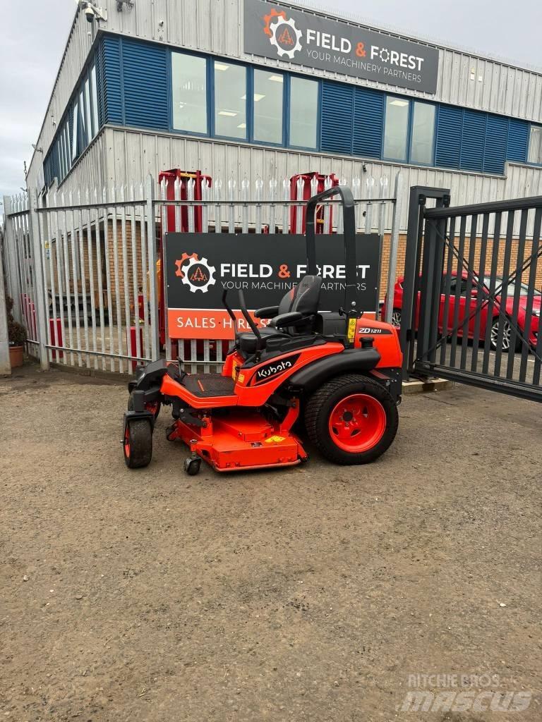 Kubota ZD 1211 Sodo traktoriukai-vejapjovės