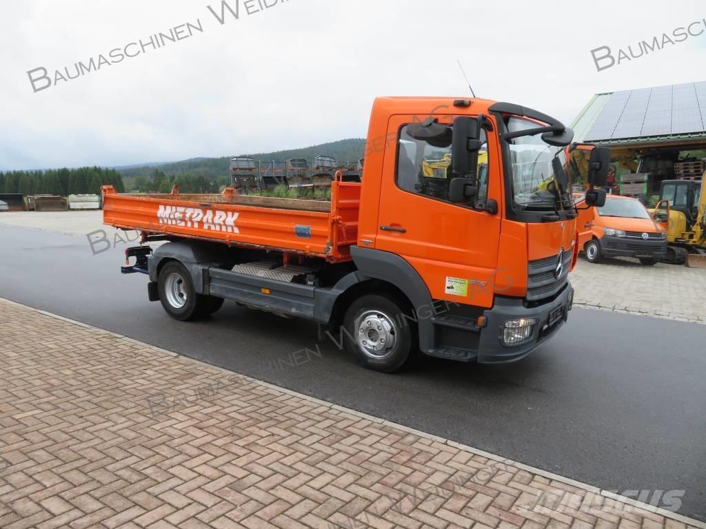 Mercedes-Benz 818K Savivarčių priekabų vilkikai