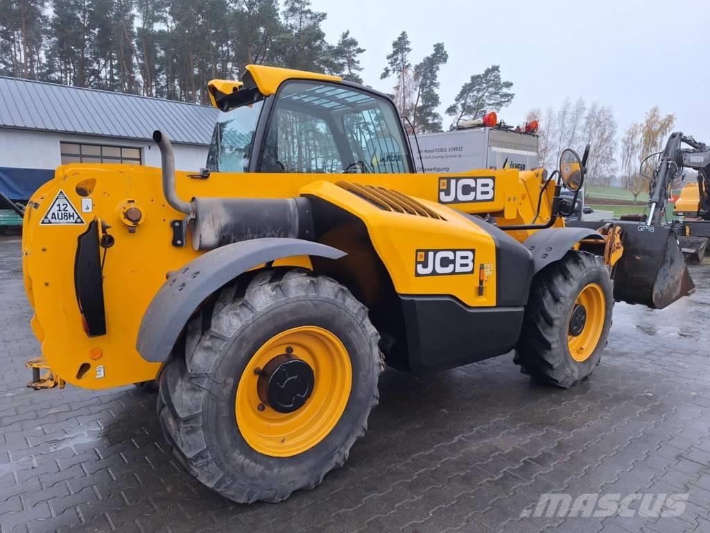 JCB 531-70 Teleskopiniai krautuvai