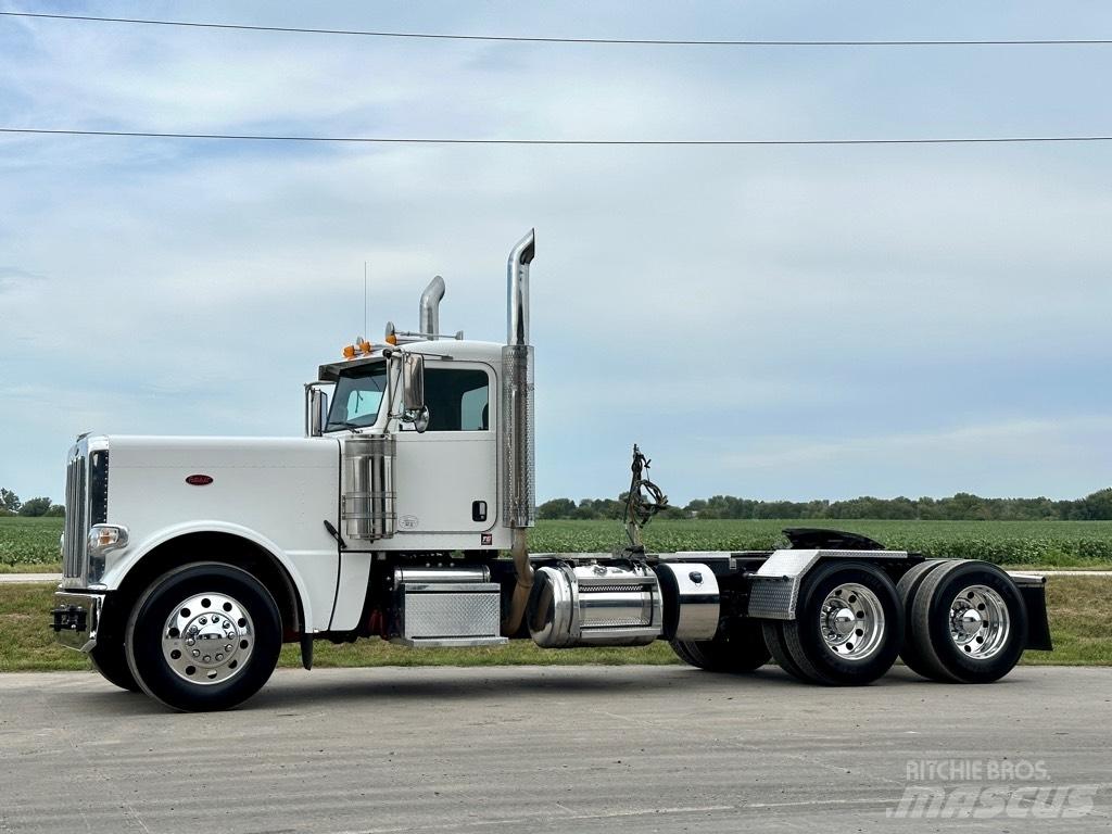 Peterbilt 389 Naudoti vilkikai