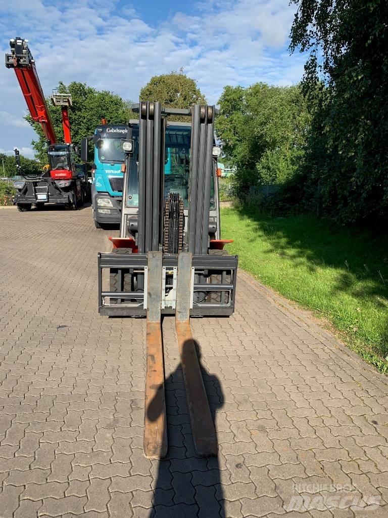 Nissan WG1F4F50Y Dyzeliniai krautuvai