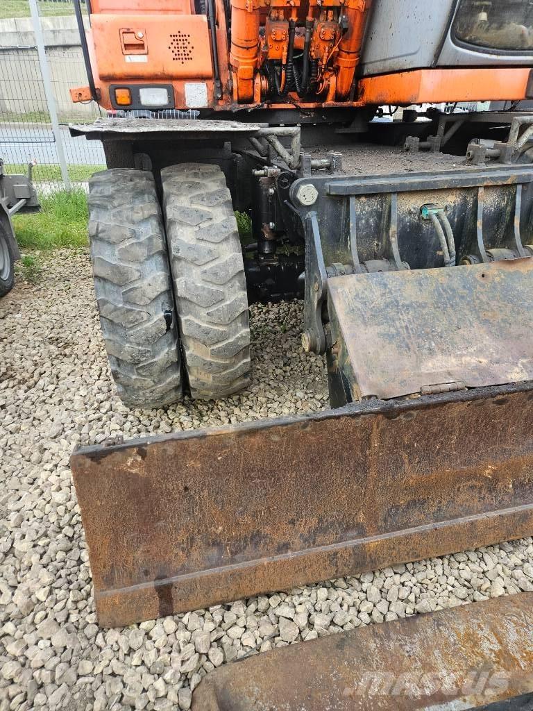 Fiat-Hitachi EX165W Ratiniai ekskavatoriai