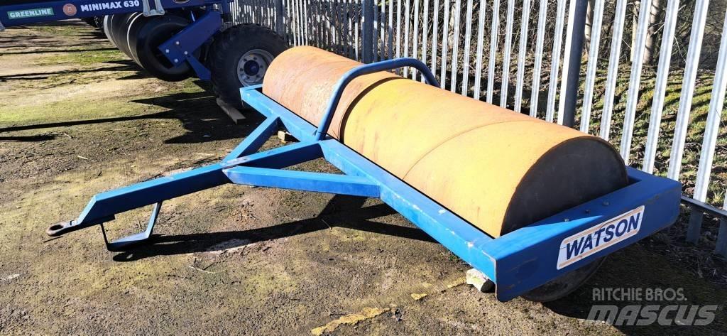 Watson 10 FT ROLLER Volai