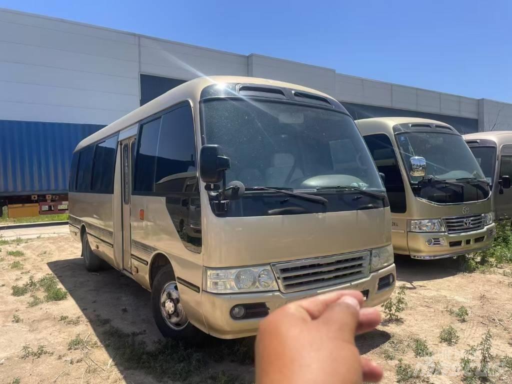 Toyota Coaster Tarpmiestiniai autobusai