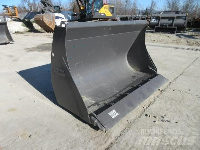 Volvo L20 Kaušai