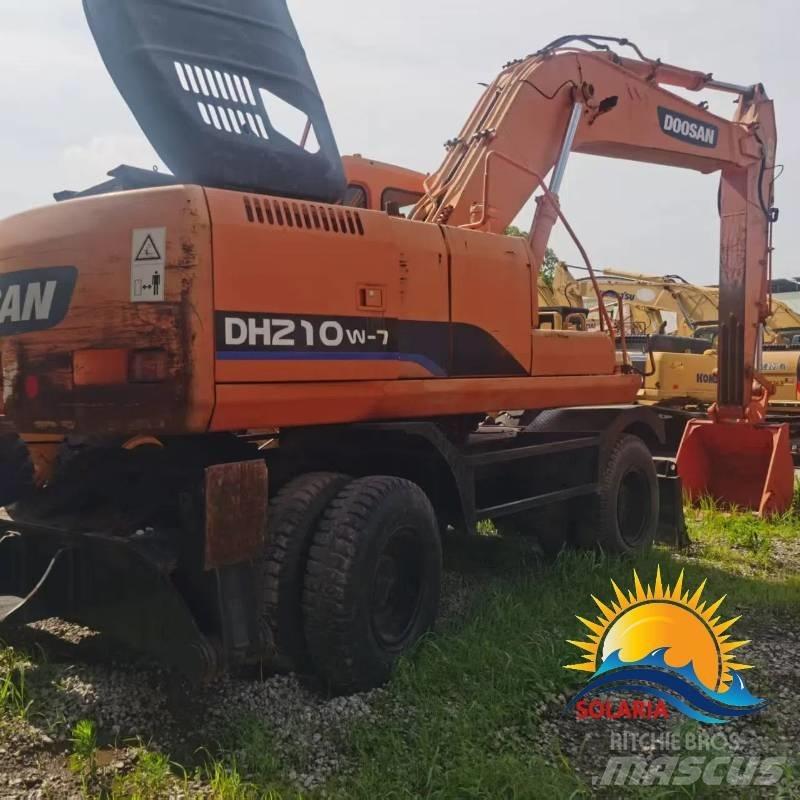 Doosan DH 210 W Ratiniai ekskavatoriai