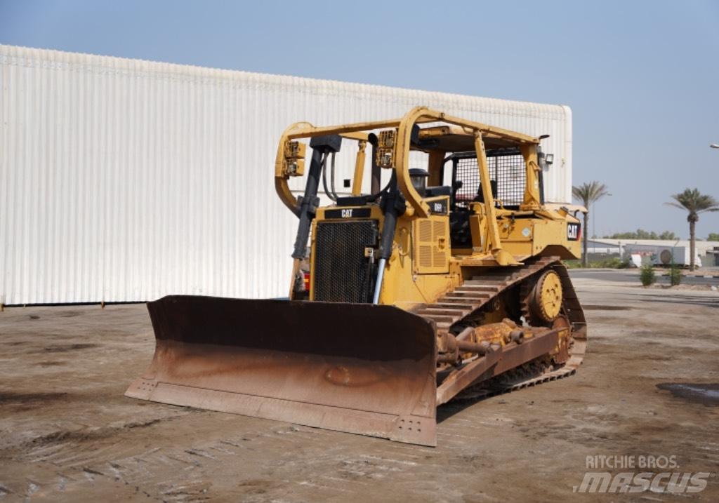 CAT D 6 R Vikšriniai buldozeriai