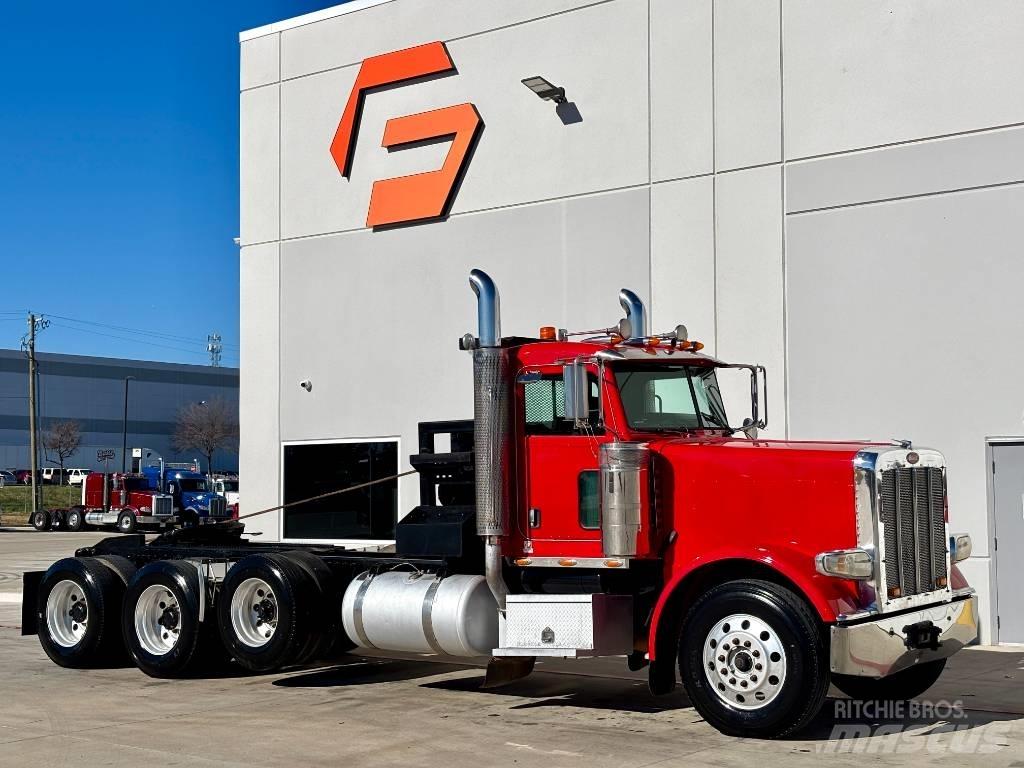 Peterbilt 388 Naudoti vilkikai
