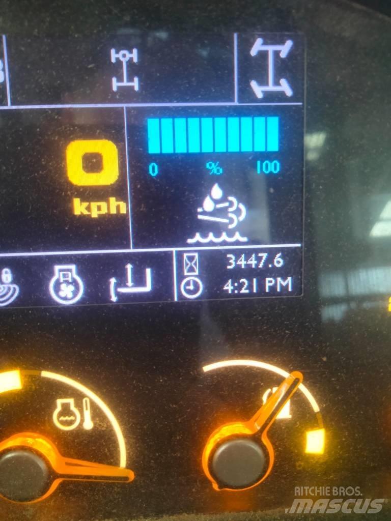 JCB 526-56 Teleskopiniai krautuvai žemės ūkiui