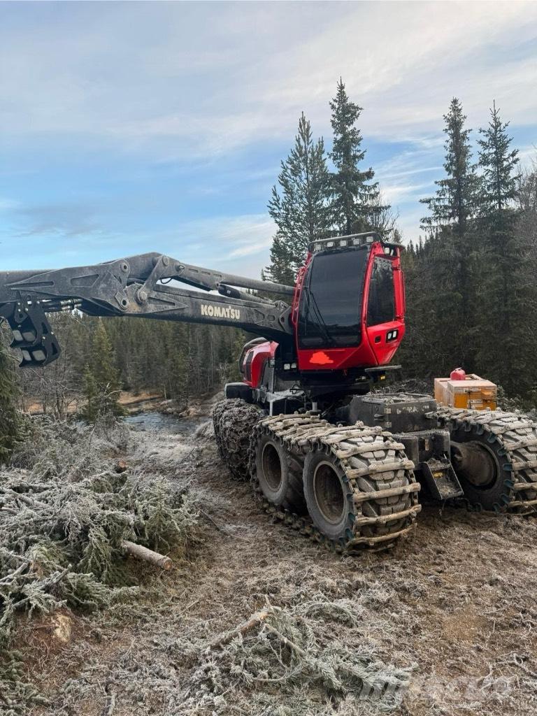 Komatsu 931 XC Miško technika (Harvesteriai)
