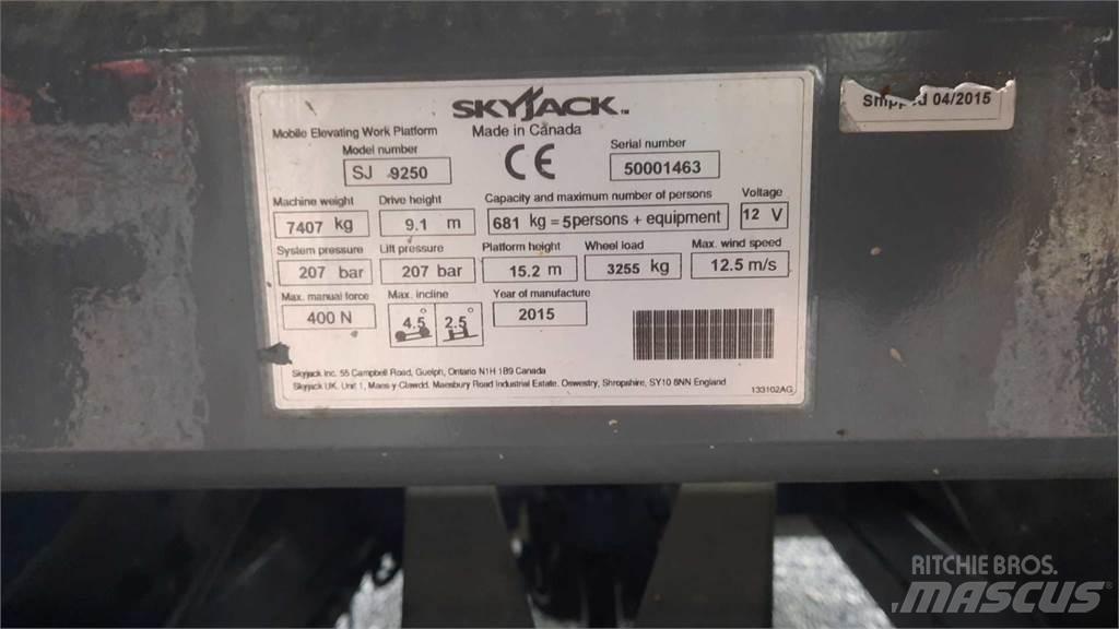 SkyJack 9250RT Žirkliniai keltuvai