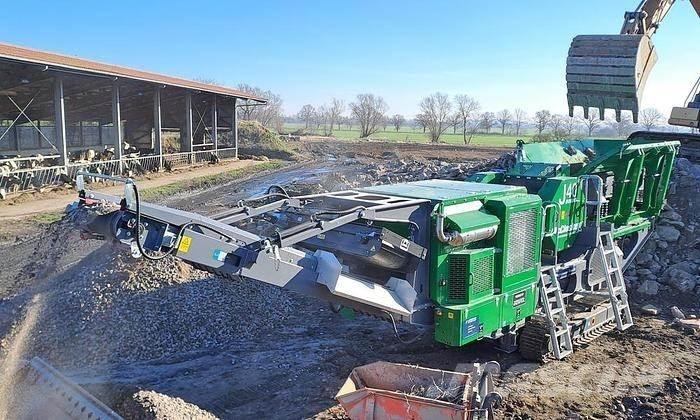 McCloskey J40v2 Trupintuvai