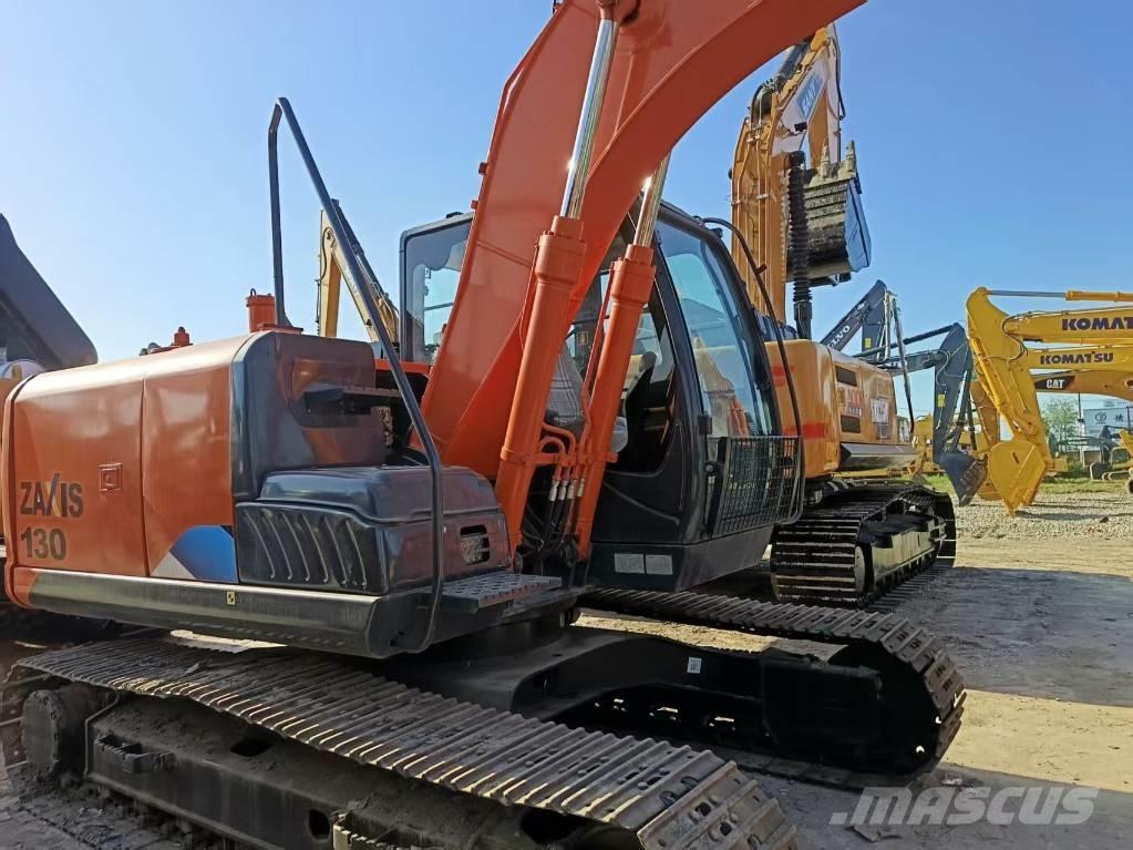 Hitachi ZX 130 Vikšriniai ekskavatoriai