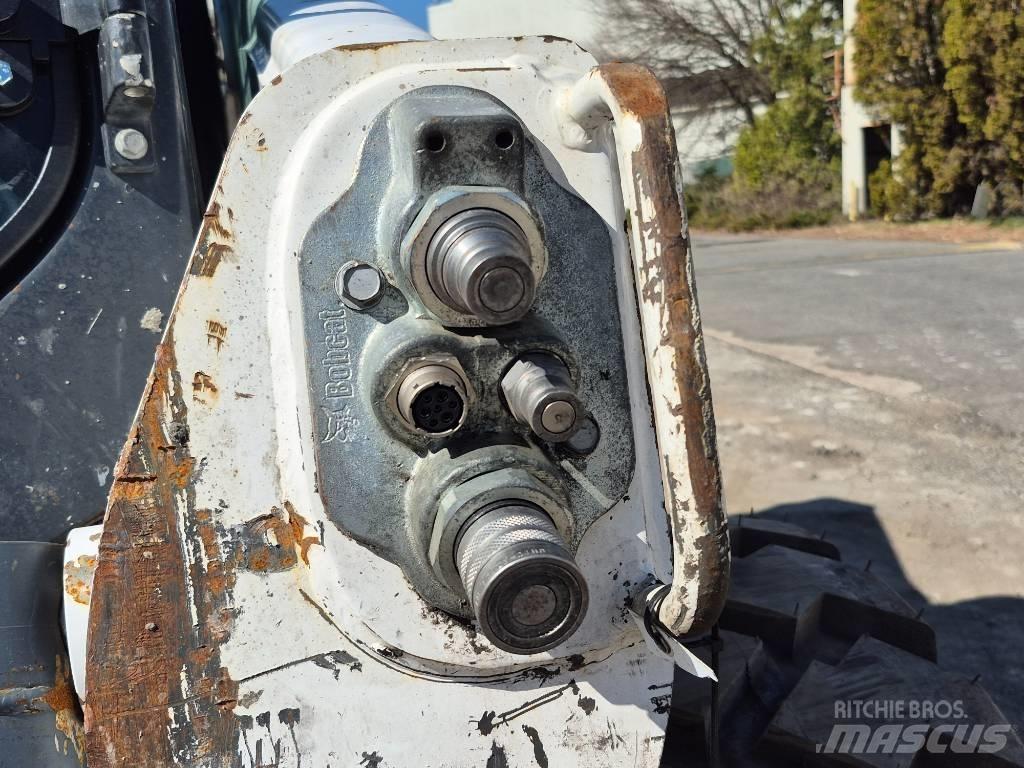 Bobcat S 770 Krautuvai su šoniniu pasukimu