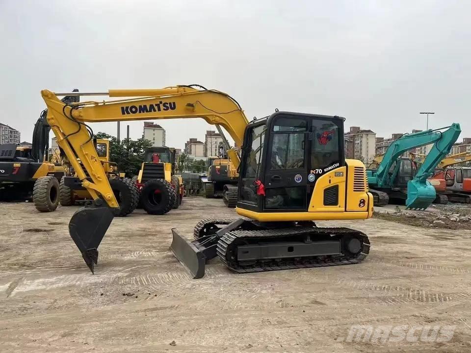 Komatsu PC70-8 Vidutinės galios ekskavatoriai 7-12 t