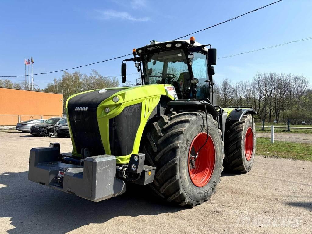 CLAAS Xerion 5000 Traktoriai