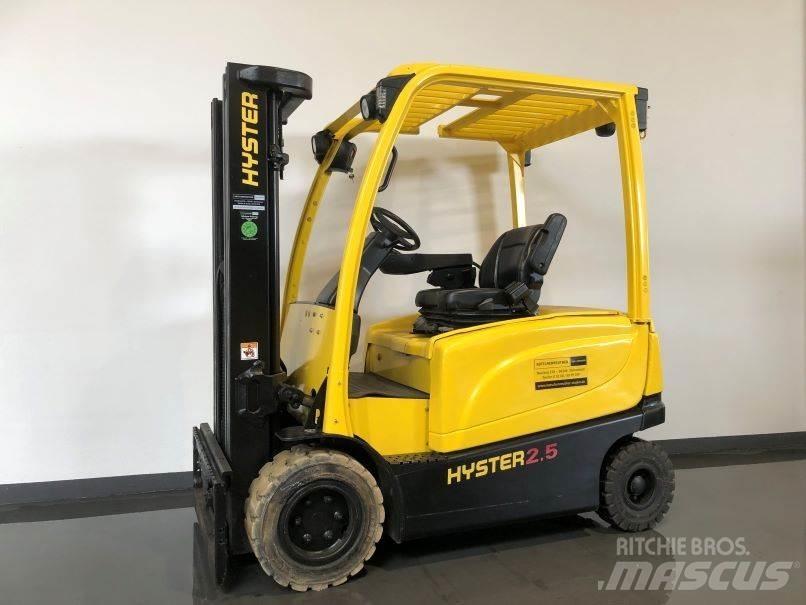 Hyster J2.5XN 717 Elektriniai šakiniai krautuvai