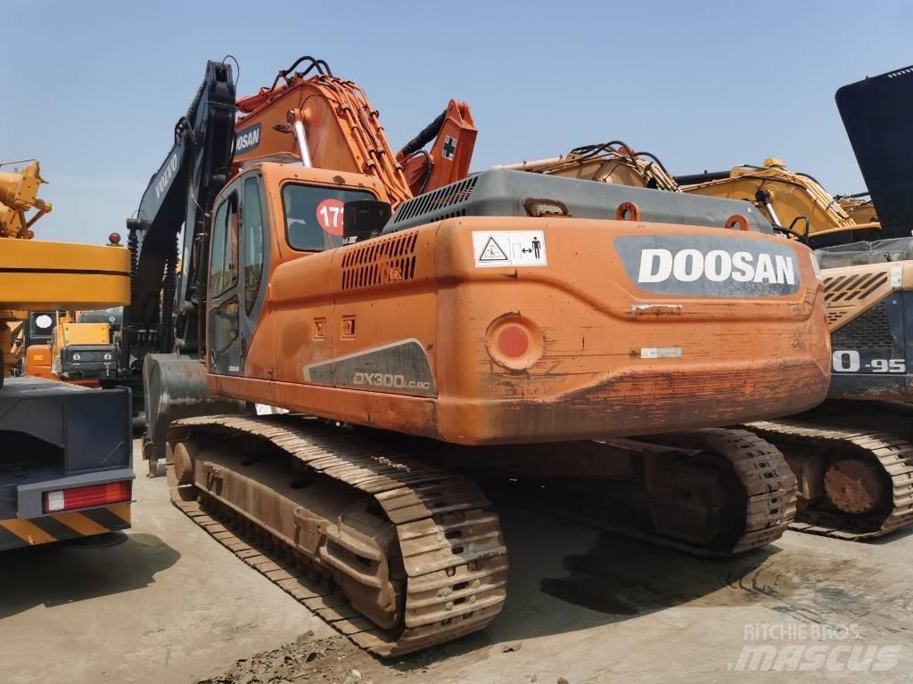 Doosan DX 300 LC Vikšriniai ekskavatoriai