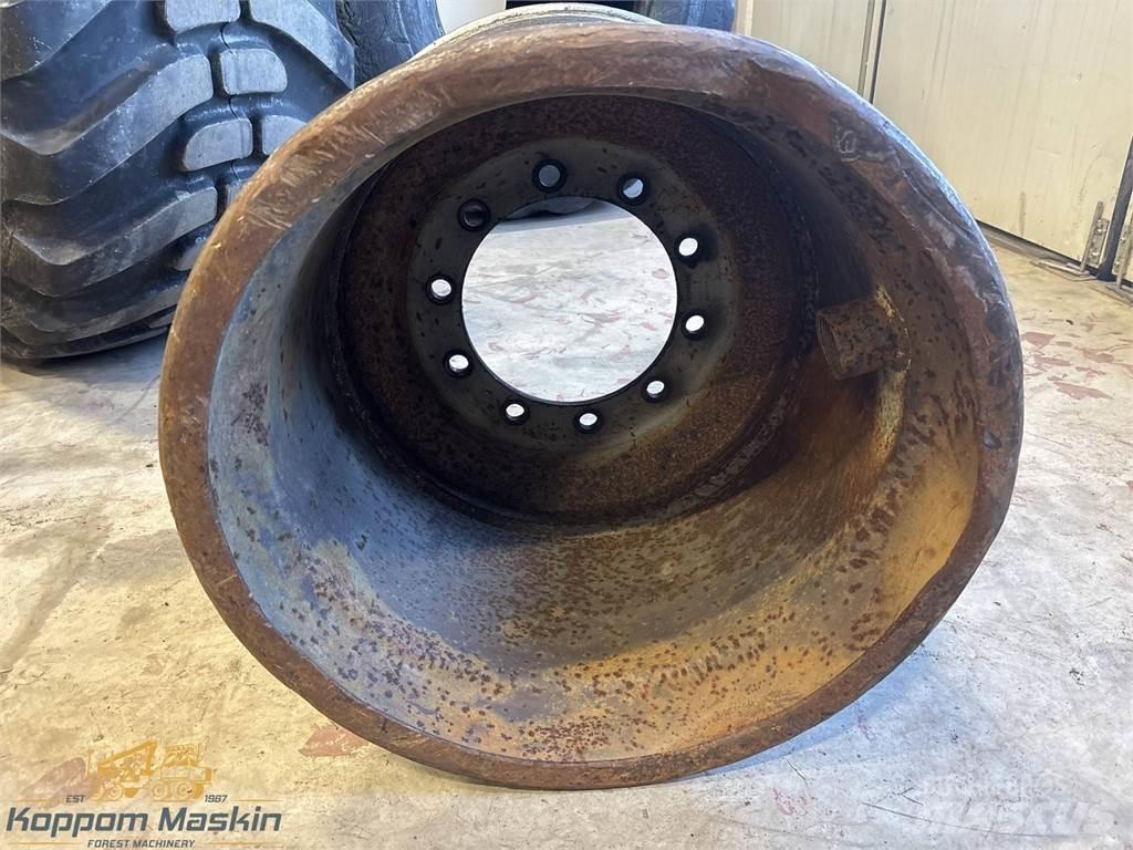 Valmet 890 24x26,5 Padangos, ratai ir ratlankiai