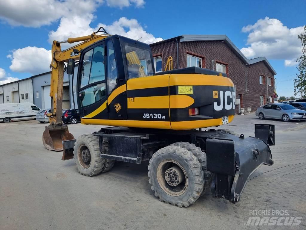 JCB JS 130 W Ratiniai ekskavatoriai