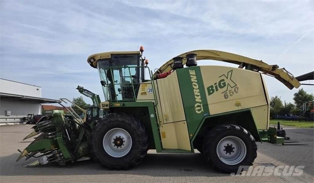 Krone Big X 650 Pašarų ruošimo technika