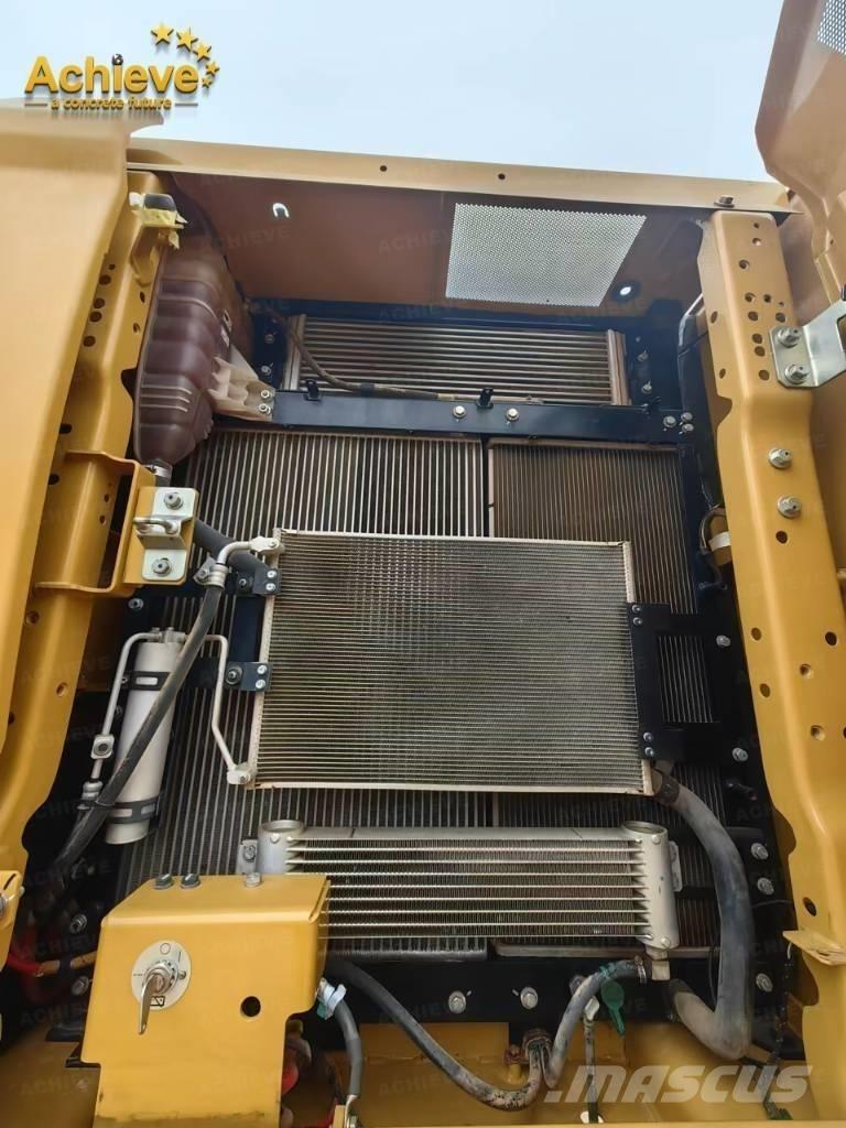 CAT 320 GC Vikšriniai ekskavatoriai