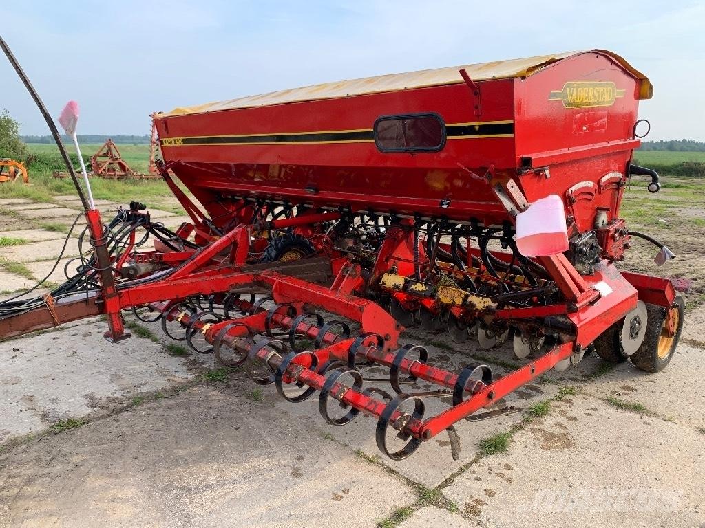 Väderstad Rapid400F Sėjimo technika