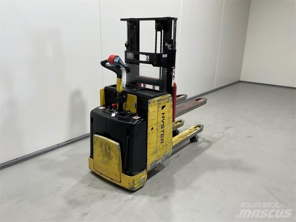 Hyster P2.0SD-17 Savaeigiai rietuvai