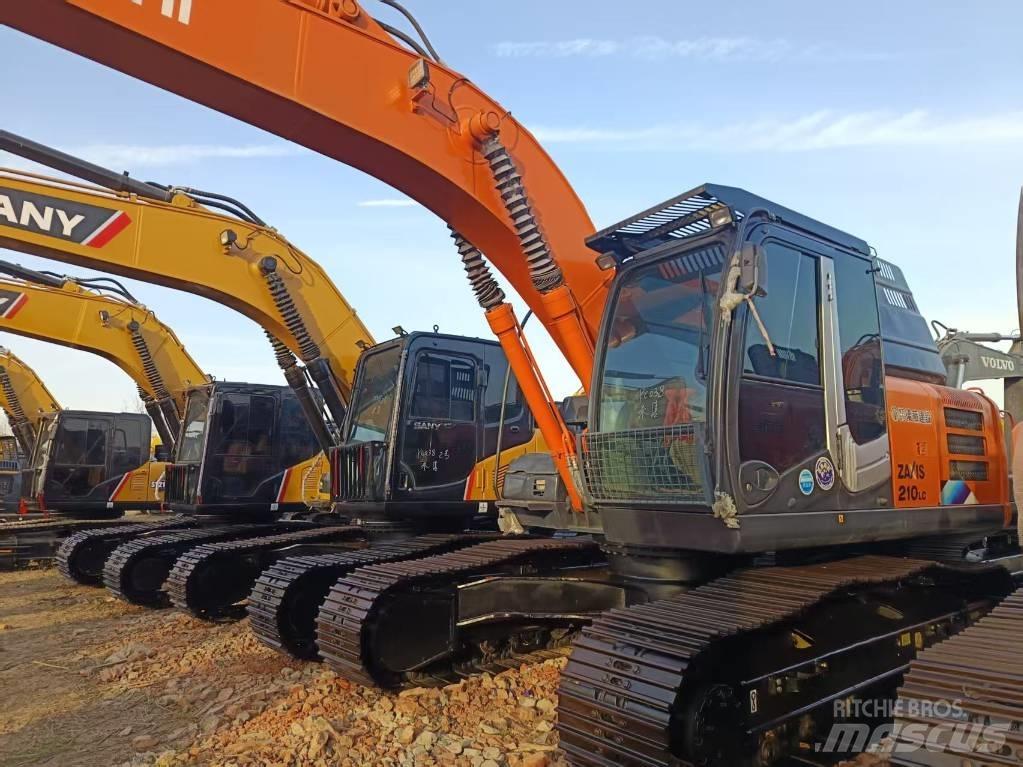 Hitachi ZX210 Vikšriniai ekskavatoriai