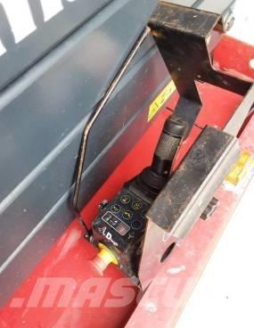 Magni ES 1612 ACP Žirkliniai keltuvai