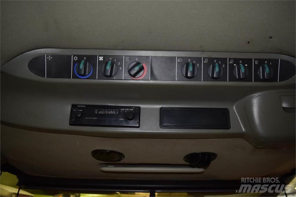 CLAAS Jaguar 900 Pašarų ruošimo technika