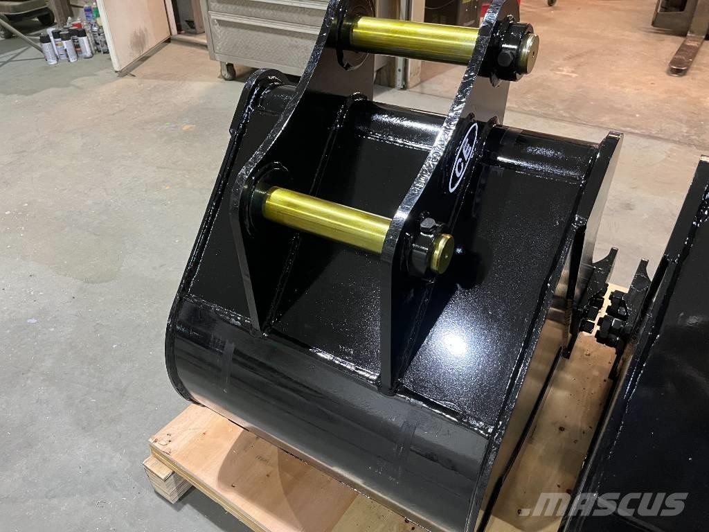 CAT 308  24" Bucket Kiti naudoti statybos komponentai