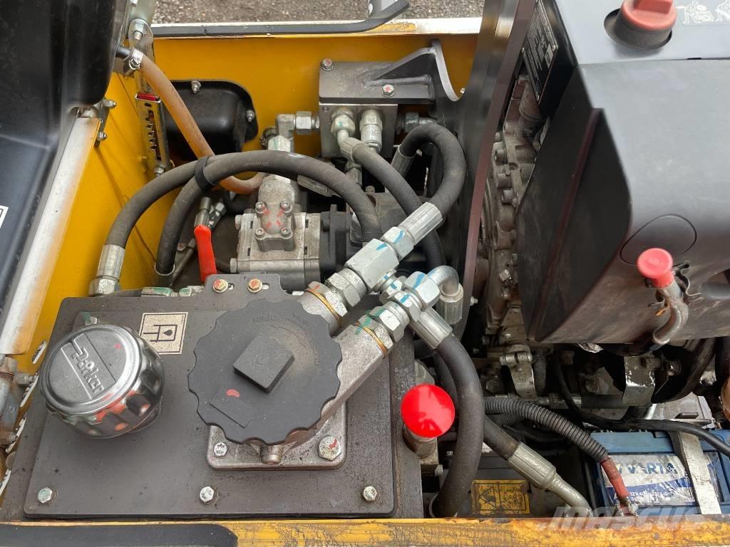 Mecalac MBR 71 Vieno būgno volai