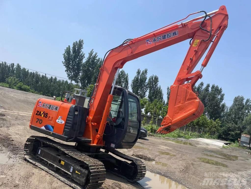 Hitachi ZX70 Vikšriniai ekskavatoriai