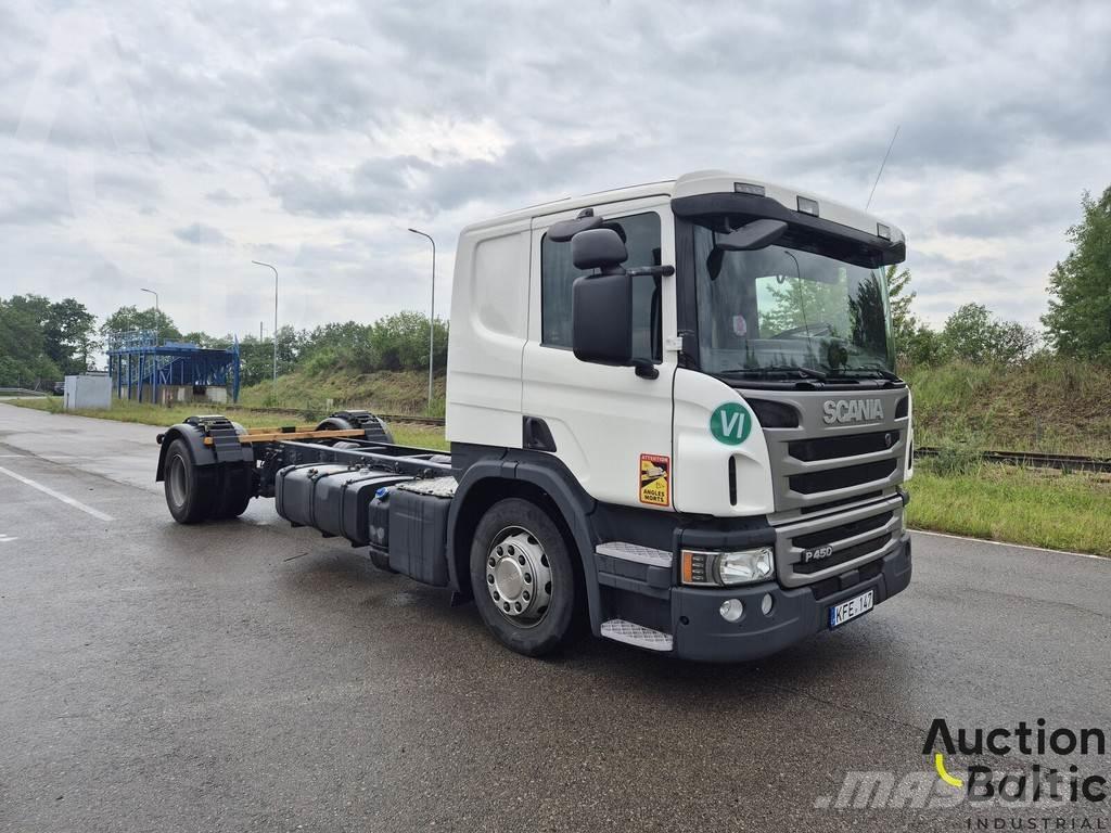 Scania P 450 Važiuoklė su kabina
