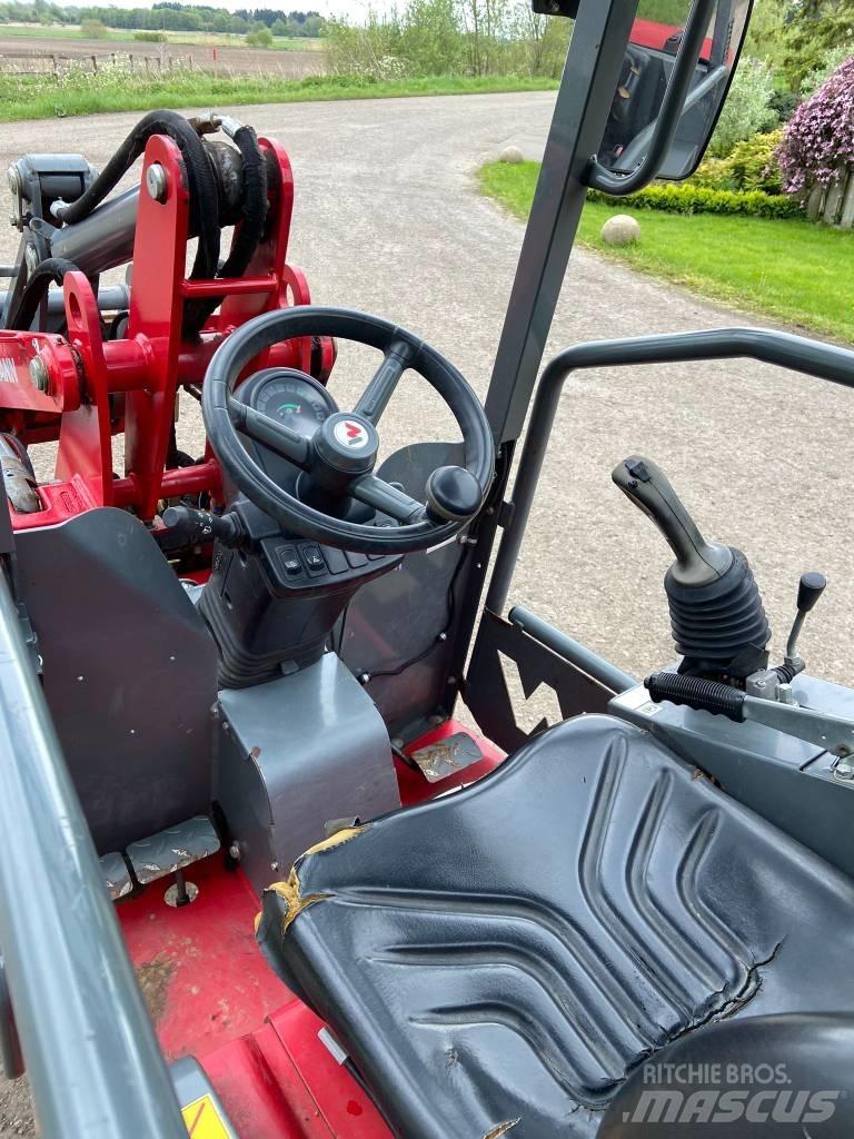 Weidemann 1240LP Mini krautuvai