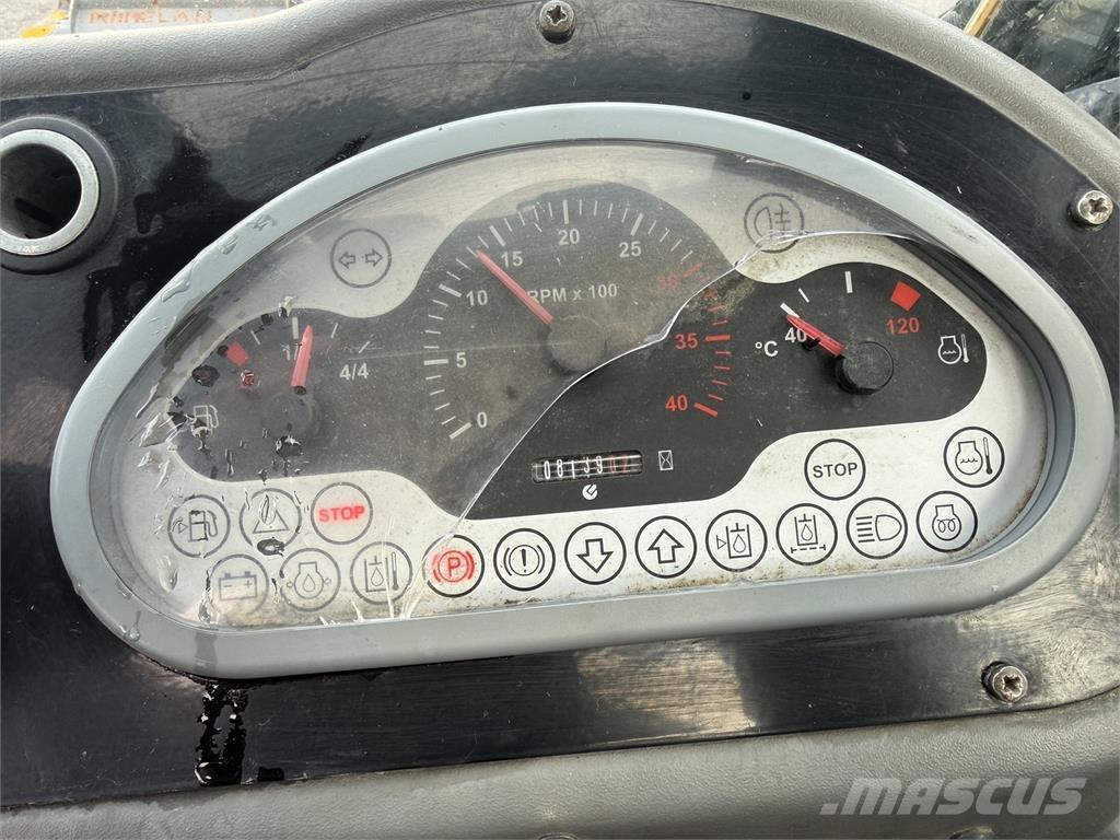 Wille 455B Naudoti kompaktiški traktoriai