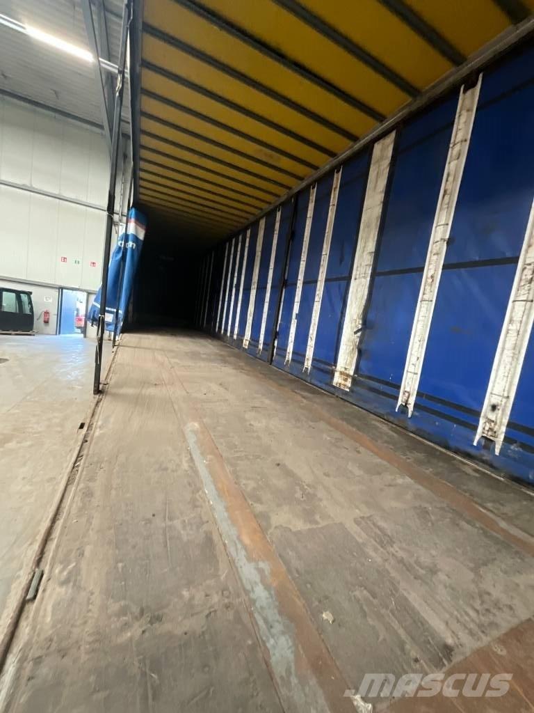 Van Hool 3B2003 Tentinės puspriekabės