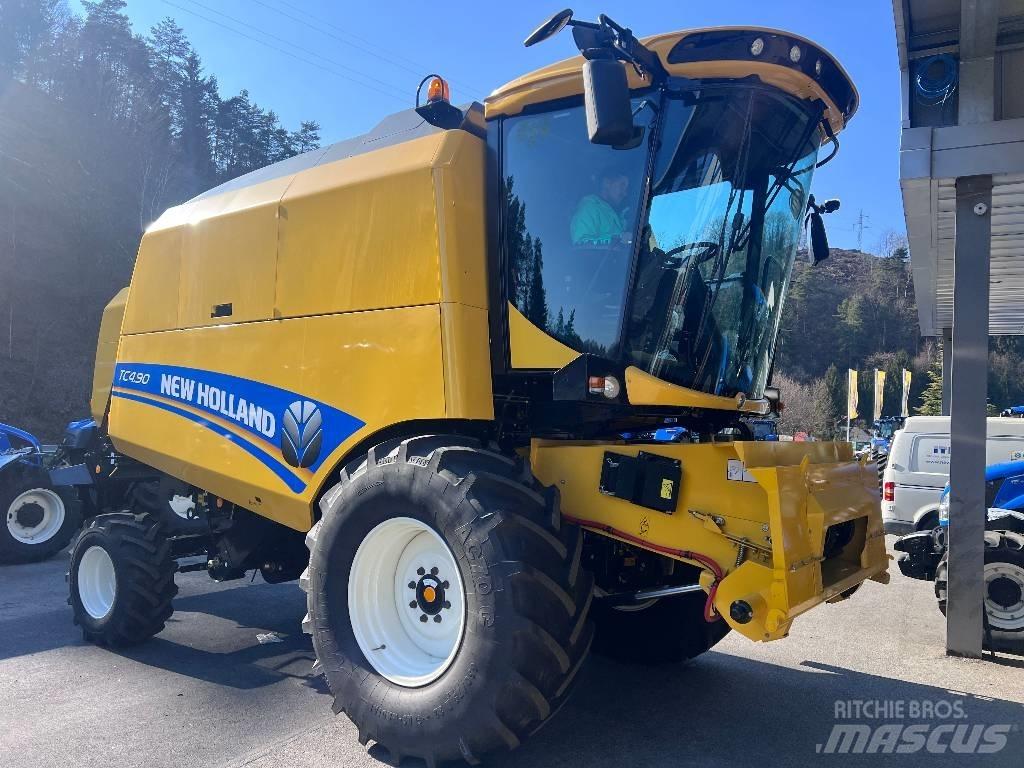 New Holland TC 4.90 Derliaus nuėmimo kombainai