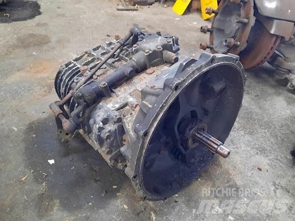 ZF 6S890 Pavarų dėžės