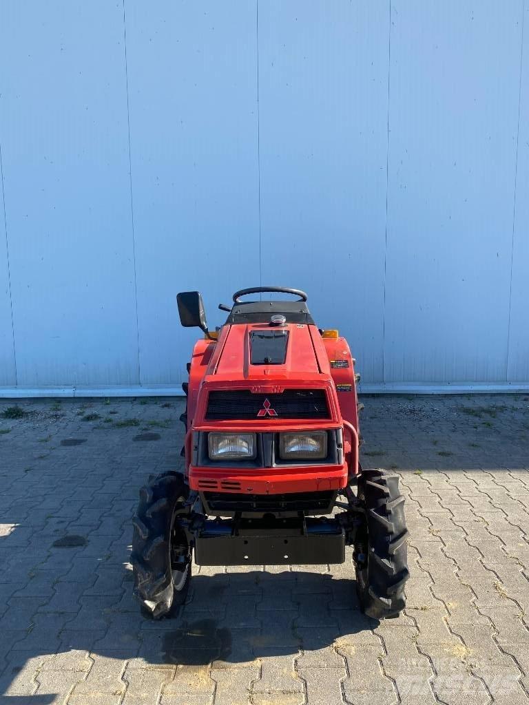 Mitsubishi MTX 13 Naudoti kompaktiški traktoriai