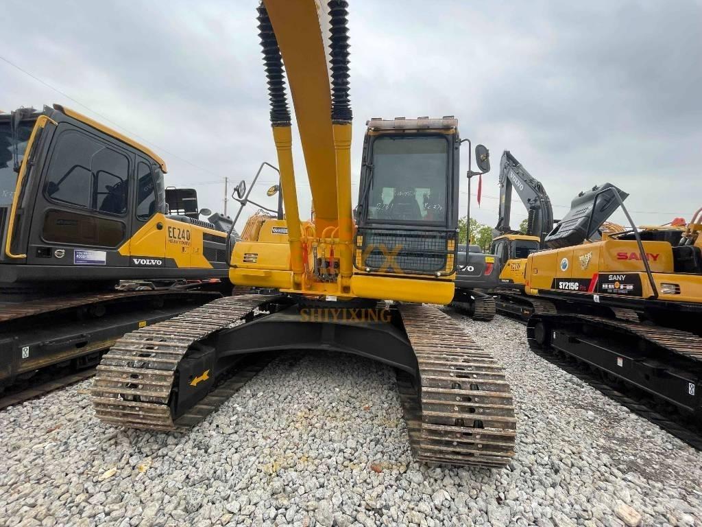 Komatsu PC 220-8M0 Vikšriniai ekskavatoriai