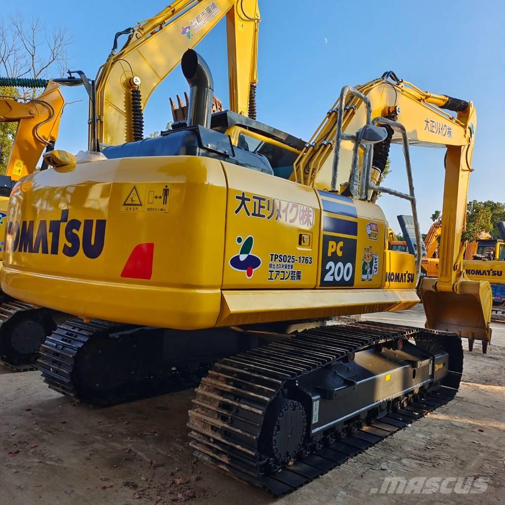 Komatsu PC 200-8 Vikšriniai ekskavatoriai