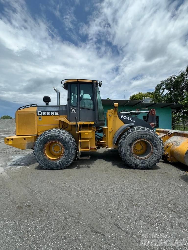 John Deere 624k-II Naudoti ratiniai krautuvai