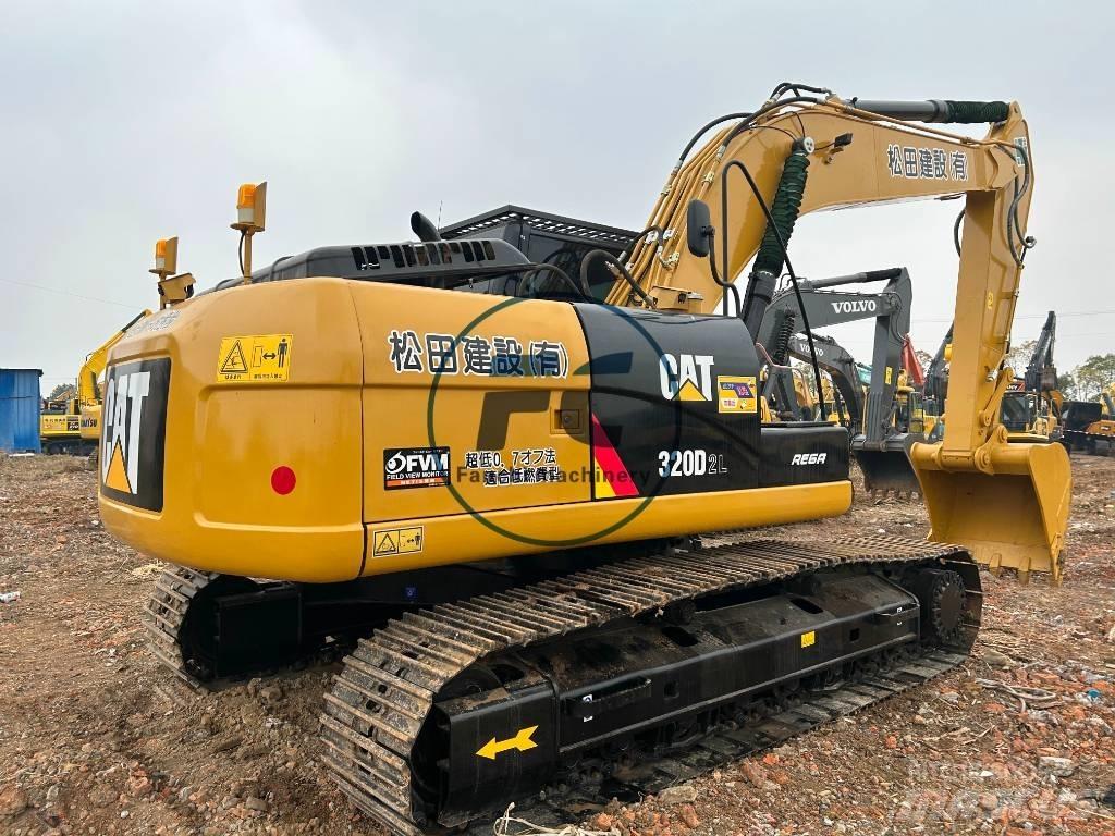 CAT 320 D2L Vikšriniai ekskavatoriai