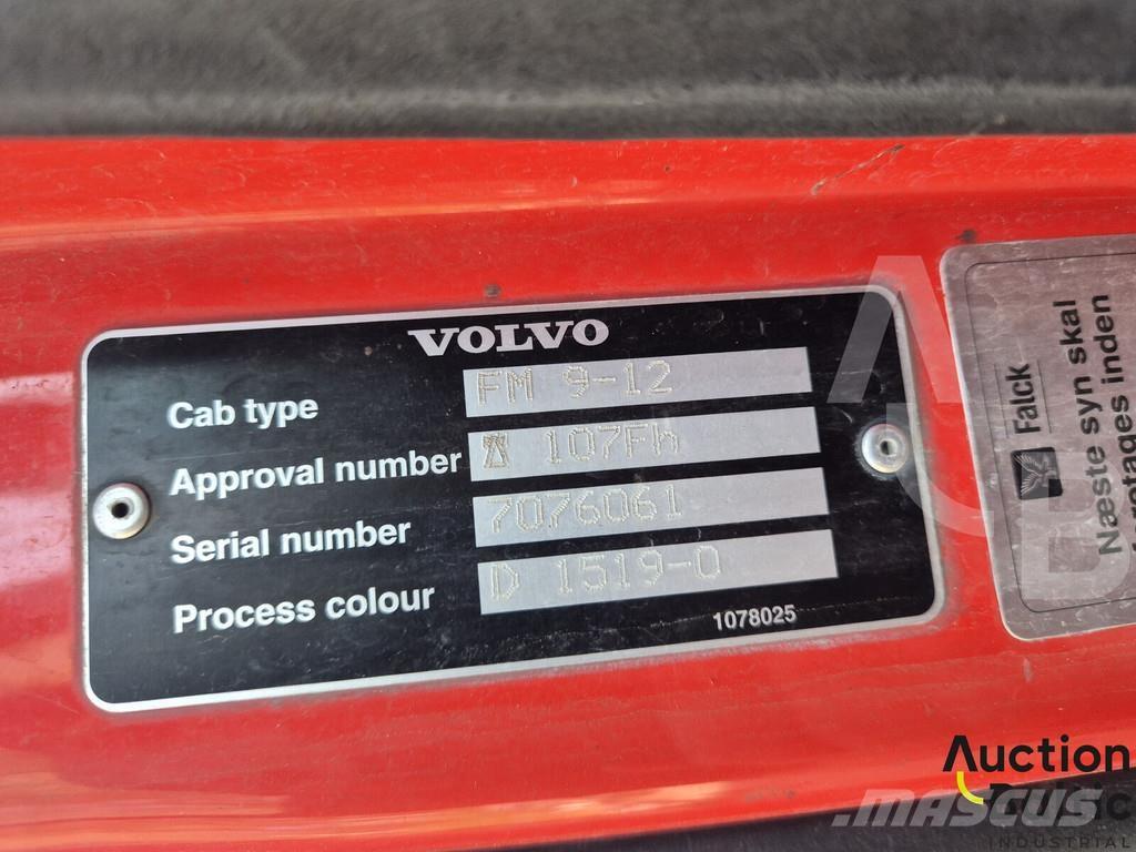 Volvo FM9 Savivarčių priekabų vilkikai