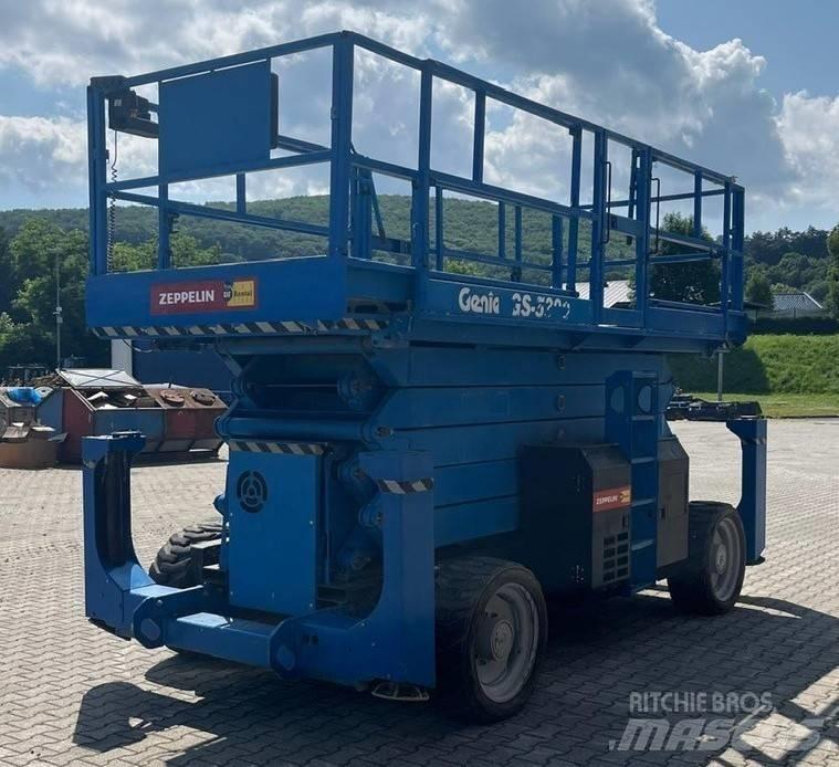 Genie GS 5390 RT Žirkliniai keltuvai
